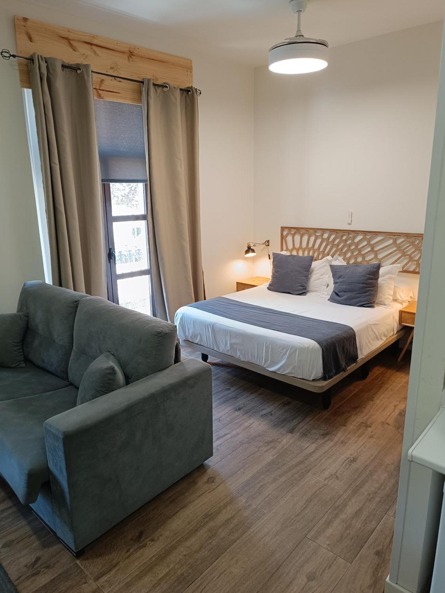 Apartamentos Al-Qazeres Luxury La Concepcion Caces Exterior foto